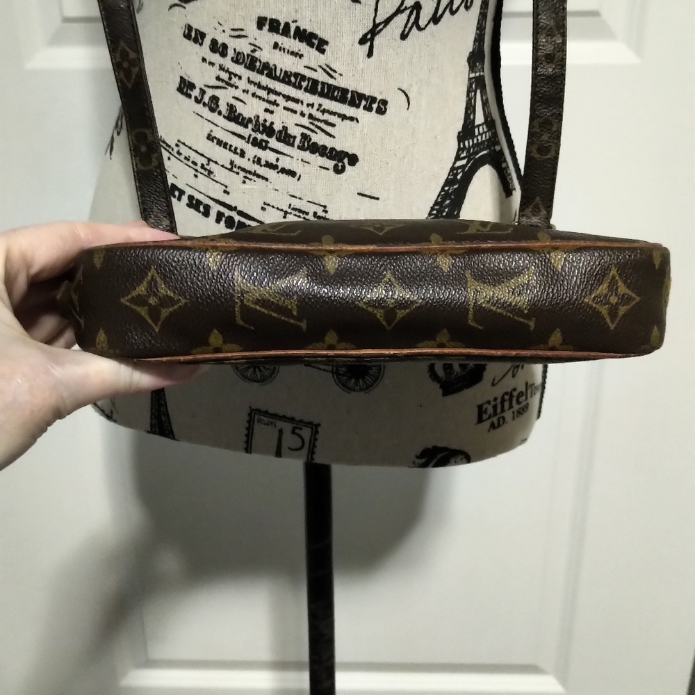 Authentic Louis Vuitton Pochette Marly Bandouliere Purse - Picture 4 of 8